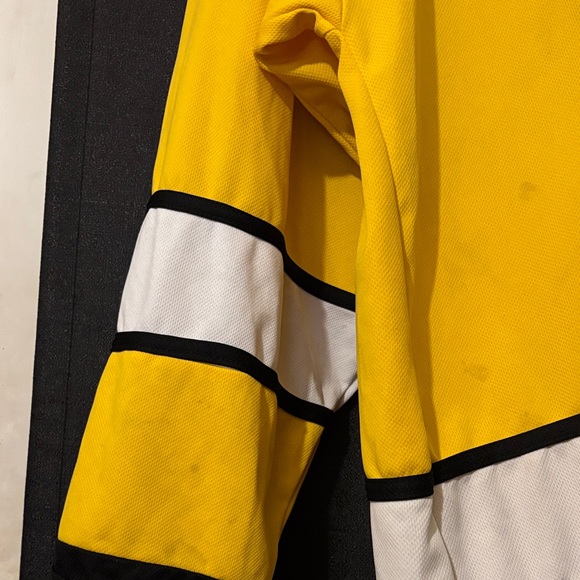 Yellow and Black Hockey Jersey - Picture 3 of 8